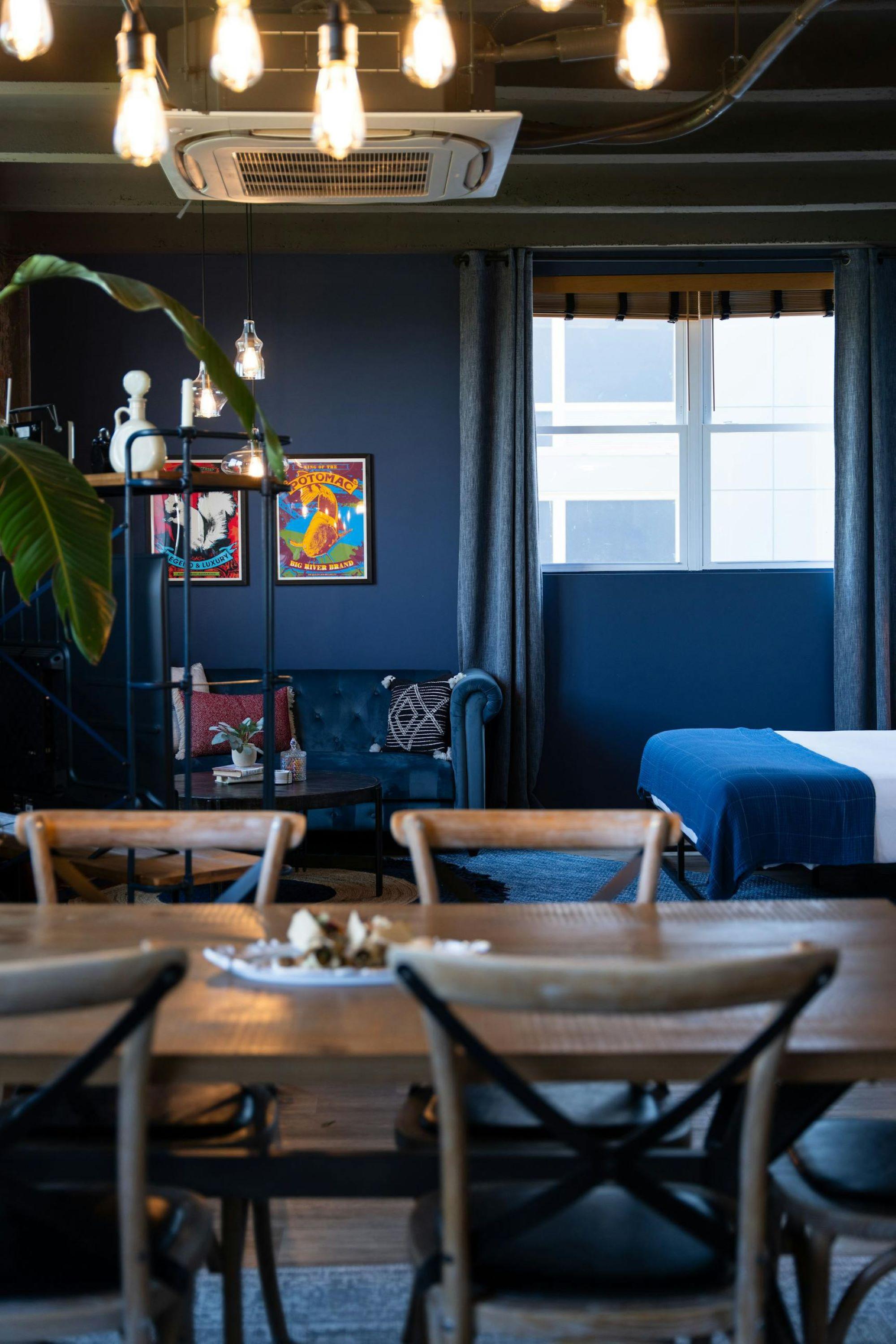 Nell - Union Market 3*