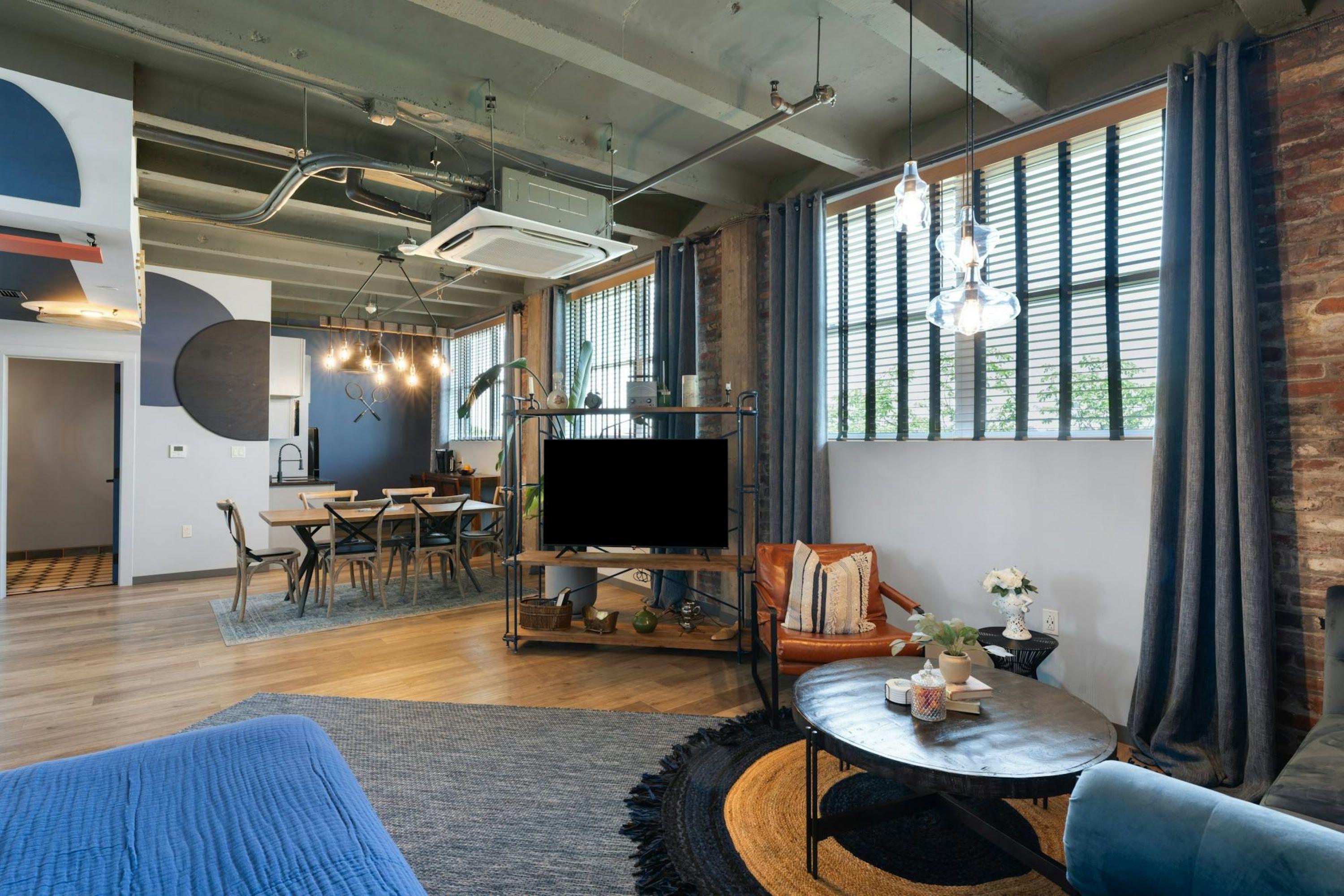 Nell - Union Market 3*