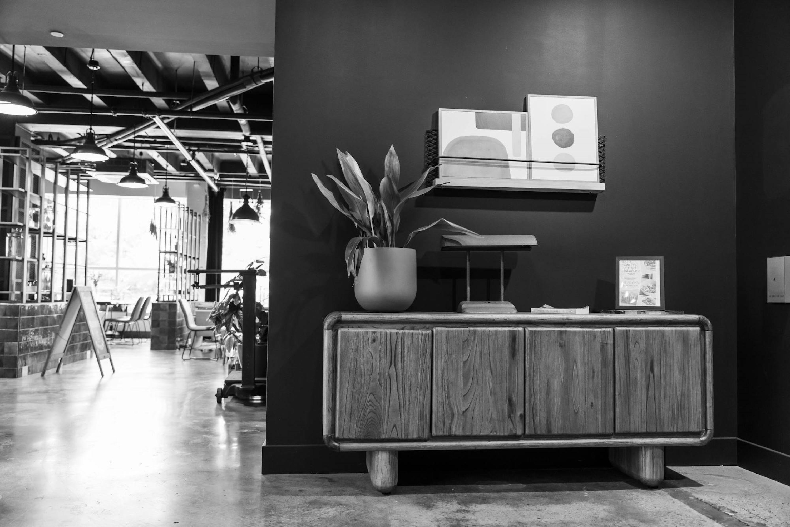 Nell - Union Market 3*