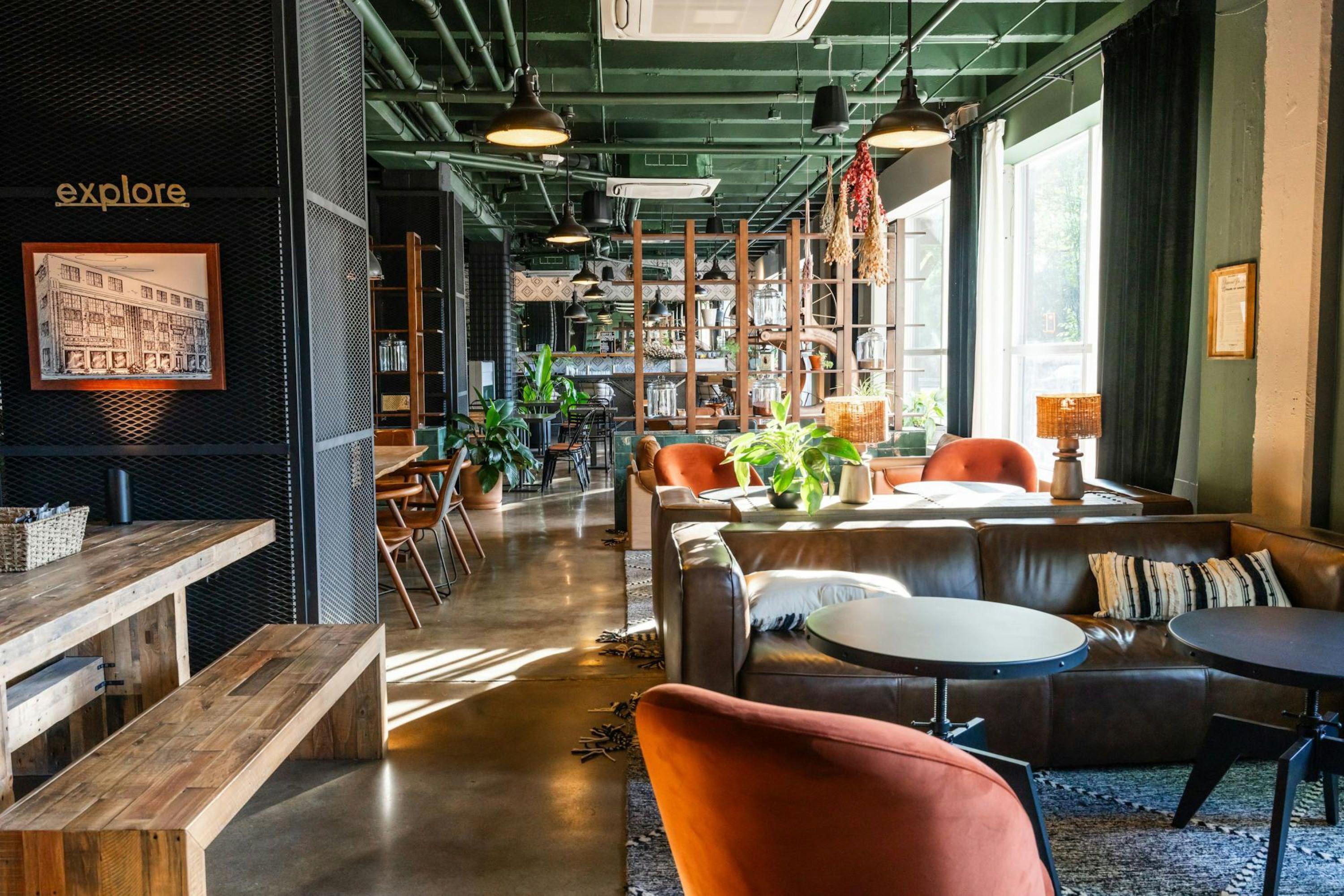 Nell - Union Market Hotel